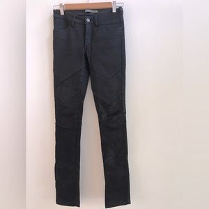 Superfine charcoal super skinny, chevron pattern jeans.